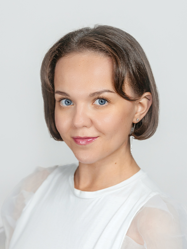 Полина Малахова