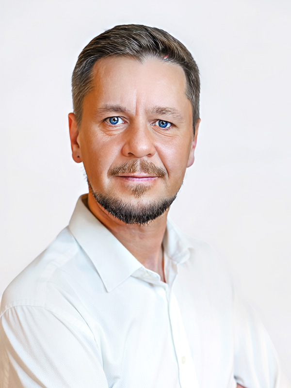 Станислав Фролов